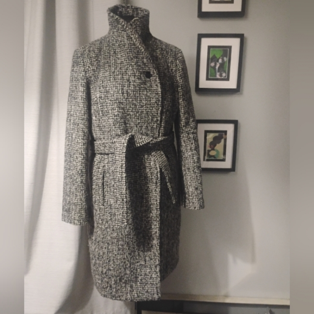 Cole Haan Asymmetrical Shawl Collar Wool Coat in Black and White Sz 14 - Picture 15 of 16